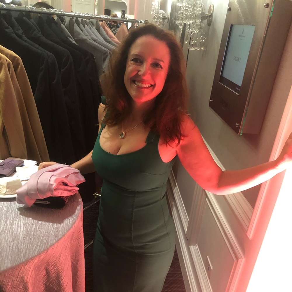 Meet your Posher, Elizabeth